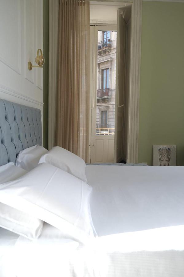 Toscano Palace Luxury Rooms Катания Экстерьер фото