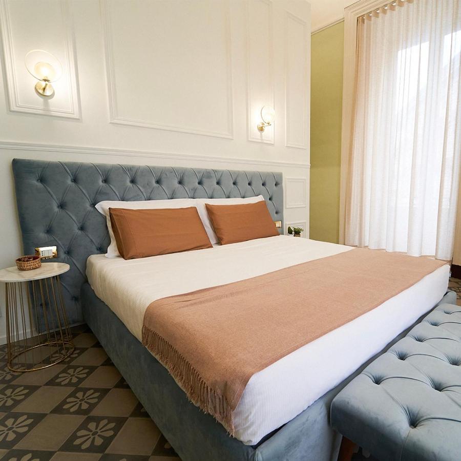 Toscano Palace Luxury Rooms Катания Экстерьер фото