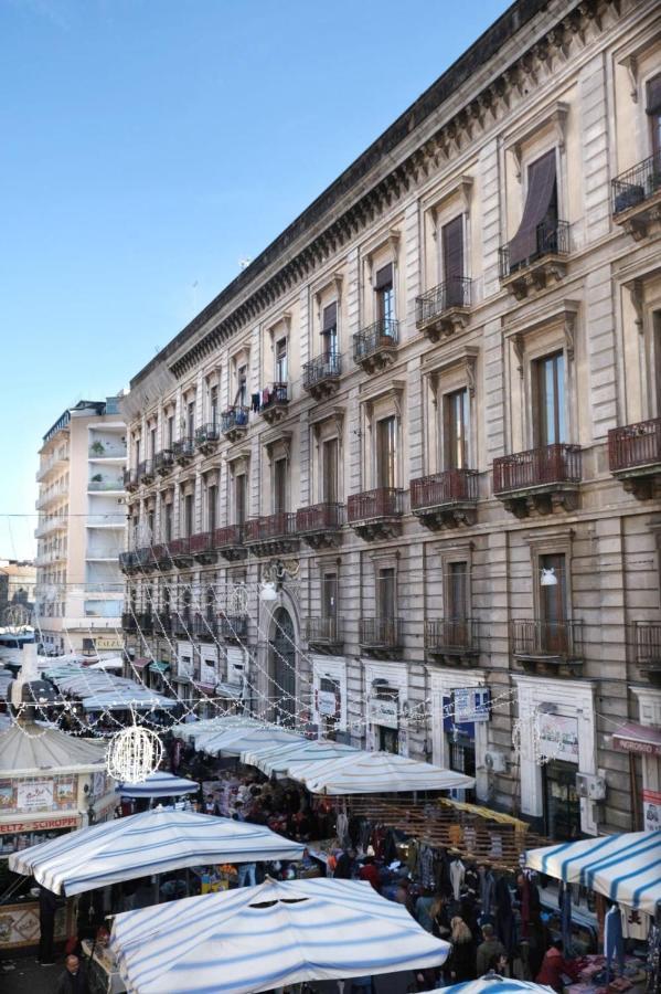 Toscano Palace Luxury Rooms Катания Экстерьер фото