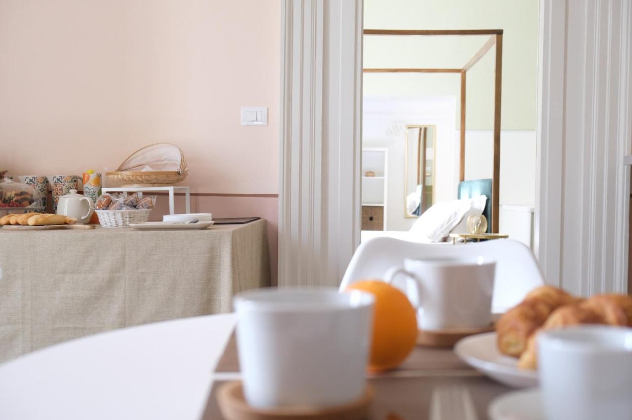 Toscano Palace Luxury Rooms Катания Экстерьер фото