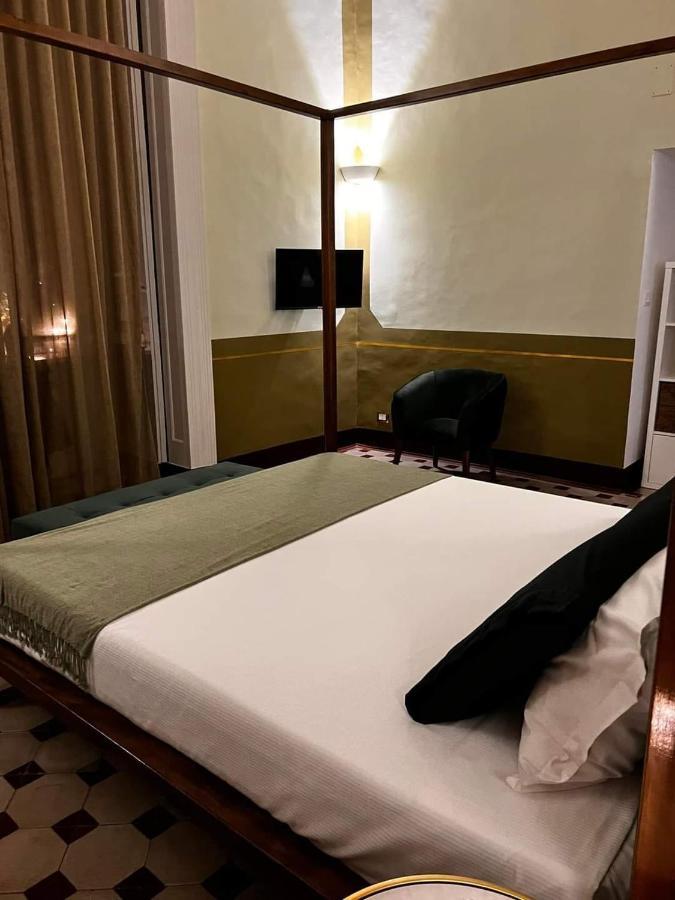 Toscano Palace Luxury Rooms Катания Экстерьер фото