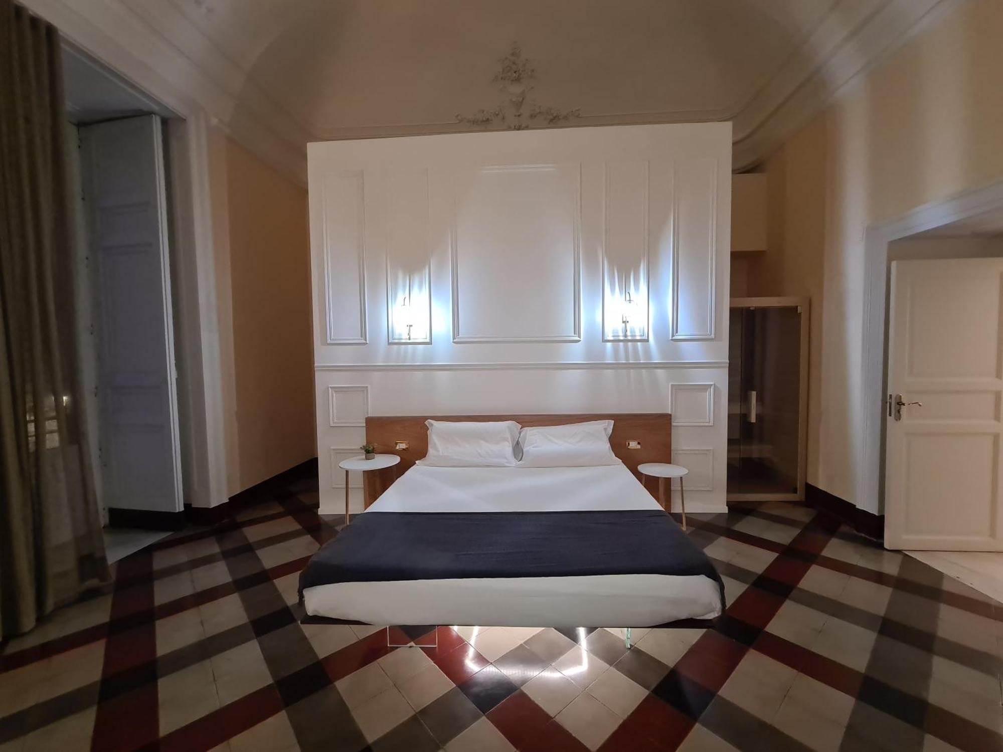 Toscano Palace Luxury Rooms Катания Экстерьер фото