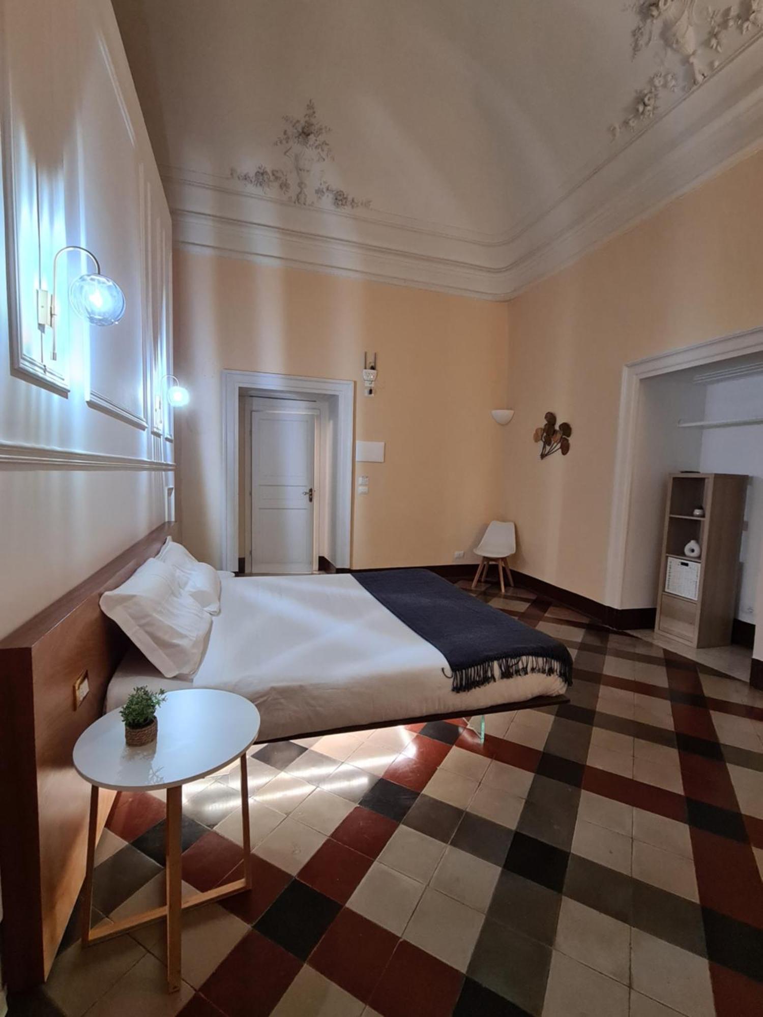 Toscano Palace Luxury Rooms Катания Экстерьер фото